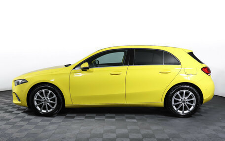 Mercedes-Benz A-Класс, 2019 год, 2 590 000 рублей, 8 фотография