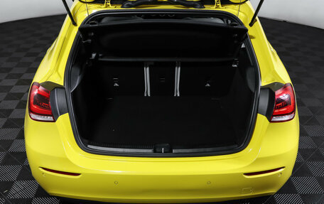 Mercedes-Benz A-Класс, 2019 год, 2 590 000 рублей, 10 фотография