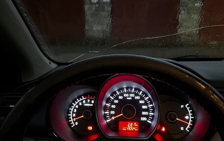 KIA Rio III рестайлинг, 2014 год, 820 000 рублей, 19 фотография