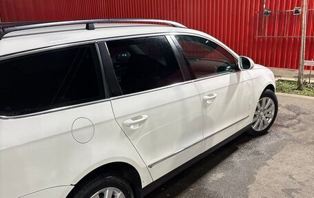 Volkswagen Passat B6, 2010 год, 950 000 рублей, 4 фотография