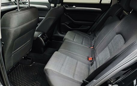 Volkswagen Passat B8 рестайлинг, 2019 год, 2 250 000 рублей, 14 фотография