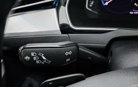 Volkswagen Passat B8 рестайлинг, 2019 год, 2 250 000 рублей, 22 фотография