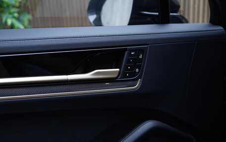 Porsche Cayenne III, 2025 год, 23 000 000 рублей, 12 фотография