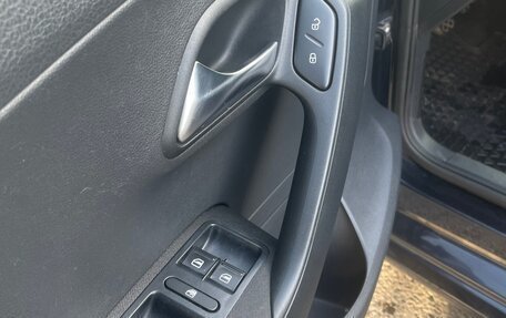 Volkswagen Polo VI (EU Market), 2011 год, 890 000 рублей, 11 фотография