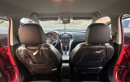 Opel Astra J, 2010 год, 1 300 000 рублей, 5 фотография