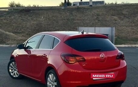 Opel Astra J, 2010 год, 1 300 000 рублей, 3 фотография