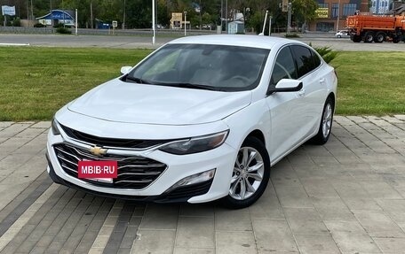 Chevrolet Malibu IX, 2020 год, 1 440 000 рублей, 3 фотография