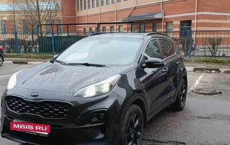 KIA Sportage IV рестайлинг, 2021 год, 2 400 000 рублей, 5 фотография