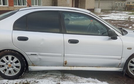 Mitsubishi Carisma I, 2001 год, 200 000 рублей, 4 фотография