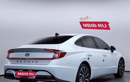 Hyundai Sonata VIII, 2021 год, 2 450 000 рублей, 3 фотография