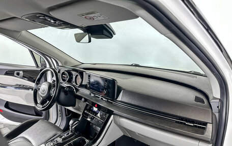 KIA Carnival, 2021 год, 3 300 000 рублей, 9 фотография