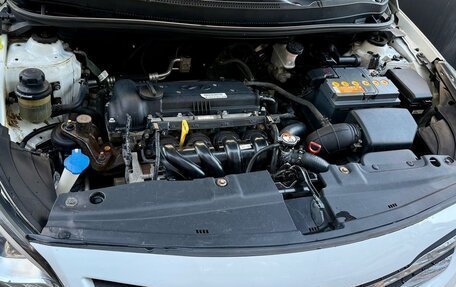 Hyundai Solaris II рестайлинг, 2015 год, 760 000 рублей, 3 фотография