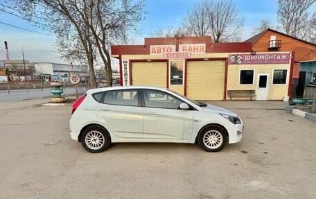 Hyundai Solaris II рестайлинг, 2015 год, 760 000 рублей, 4 фотография
