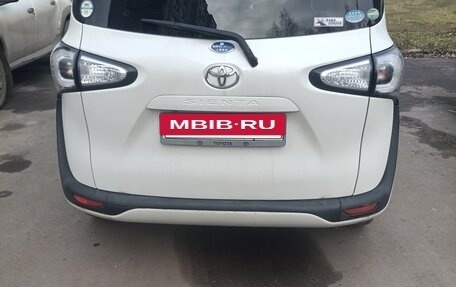 Toyota Sienta II, 2016 год, 1 550 000 рублей, 6 фотография