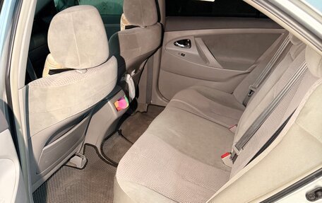 Toyota Camry, 2009 год, 1 200 000 рублей, 13 фотография