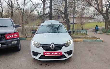 Renault Logan II, 2019 год, 1 200 000 рублей, 7 фотография