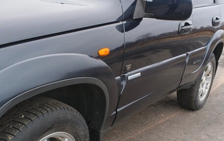 Chevrolet Niva I рестайлинг, 2010 год, 648 000 рублей, 10 фотография