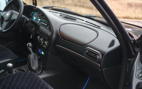 Chevrolet Niva I рестайлинг, 2010 год, 648 000 рублей, 19 фотография