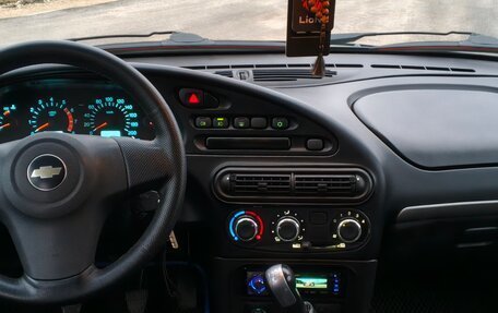 Chevrolet Niva I рестайлинг, 2010 год, 648 000 рублей, 21 фотография