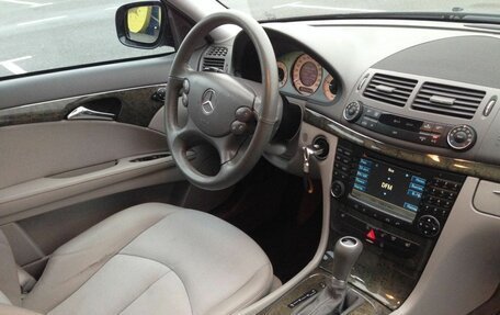 Mercedes-Benz E-Класс, 2007 год, 850 000 рублей, 6 фотография