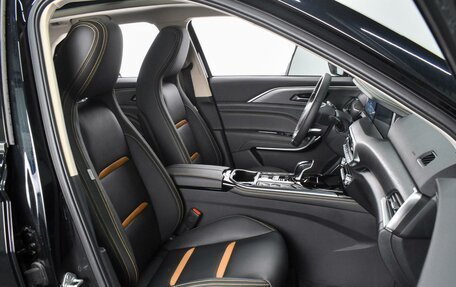 FAW Bestune T77, 2024 год, 2 099 000 рублей, 8 фотография