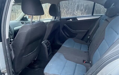 Volkswagen Jetta VI, 2013 год, 690 000 рублей, 6 фотография