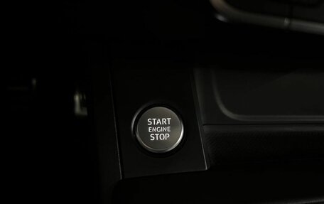 Audi A4, 2017 год, 2 899 000 рублей, 18 фотография