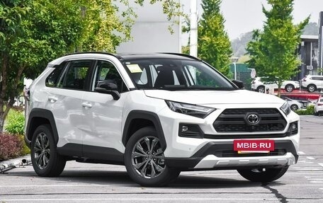 Toyota RAV4, 2025 год, 4 050 000 рублей, 3 фотография