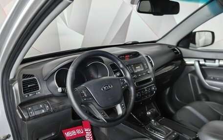 KIA Sorento II рестайлинг, 2014 год, 1 659 000 рублей, 19 фотография