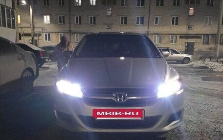 Honda Stream II, 2010 год, 1 300 000 рублей, 17 фотография