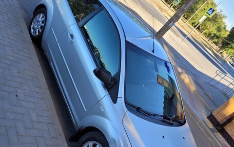 Ford Focus II рестайлинг, 2005 год, 400 000 рублей, 1 фотография