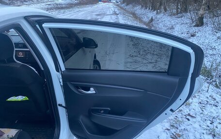 KIA Rio IV, 2018 год, 900 000 рублей, 24 фотография