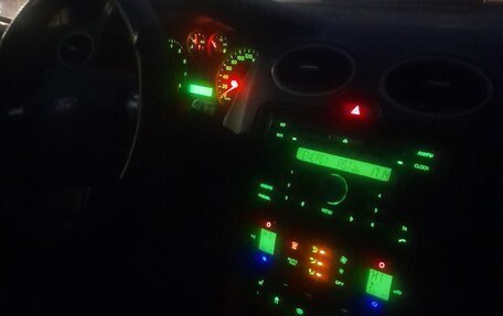 Ford Focus II рестайлинг, 2006 год, 315 000 рублей, 4 фотография