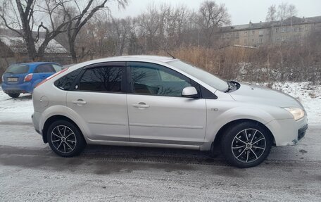 Ford Focus II рестайлинг, 2006 год, 315 000 рублей, 2 фотография