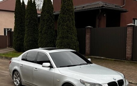 BMW 5 серия, 2003 год, 430 000 рублей, 3 фотография