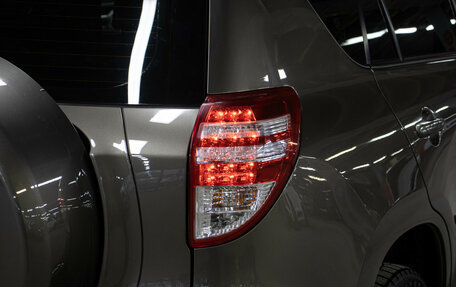 Toyota RAV4, 2010 год, 1 398 000 рублей, 21 фотография