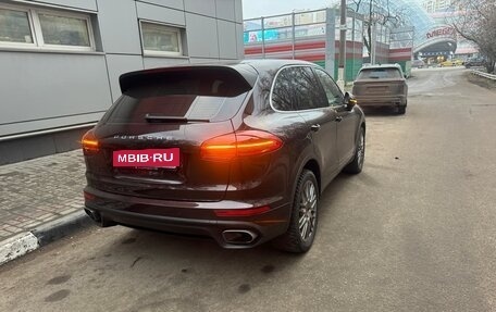 Porsche Cayenne III, 2015 год, 3 150 000 рублей, 6 фотография