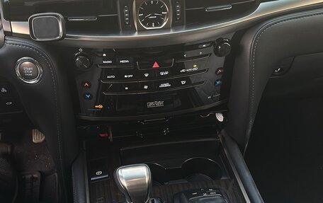 Lexus LX III, 2016 год, 5 300 000 рублей, 8 фотография