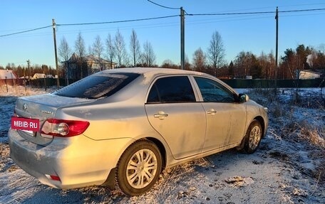 Toyota Corolla, 2011 год, 910 000 рублей, 4 фотография