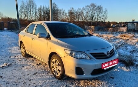 Toyota Corolla, 2011 год, 910 000 рублей, 2 фотография