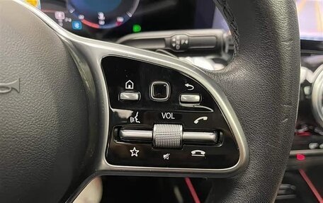 Mercedes-Benz GLB, 2021 год, 2 490 000 рублей, 19 фотография