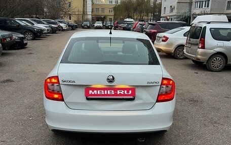 Skoda Rapid I, 2015 год, 640 000 рублей, 4 фотография