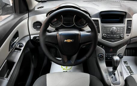 Chevrolet Cruze II, 2011 год, 825 000 рублей, 12 фотография