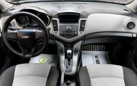 Chevrolet Cruze II, 2011 год, 825 000 рублей, 11 фотография