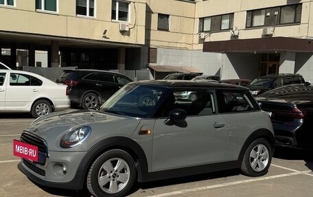 MINI Hatch, 2017 год, 2 300 000 рублей, 2 фотография