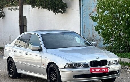 BMW 5 серия, 2001 год, 810 000 рублей, 3 фотография