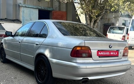 BMW 5 серия, 2001 год, 810 000 рублей, 7 фотография