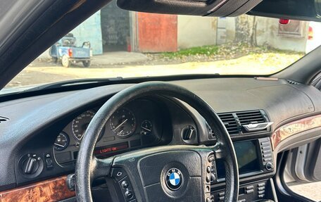 BMW 5 серия, 2001 год, 810 000 рублей, 10 фотография