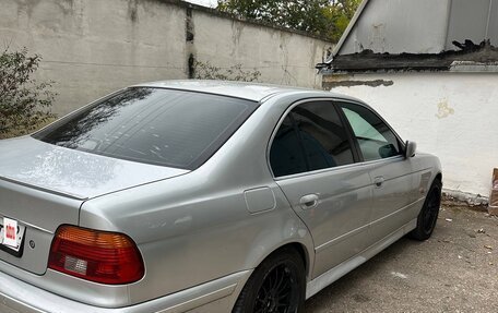 BMW 5 серия, 2001 год, 810 000 рублей, 9 фотография