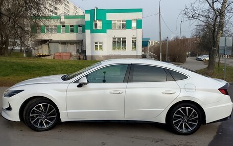 Hyundai Sonata VIII, 2022 год, 2 930 000 рублей, 3 фотография